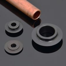 燃?xì)忏~管道配件與無縫鋼管 性能對(duì)比與應(yīng)用選擇指南